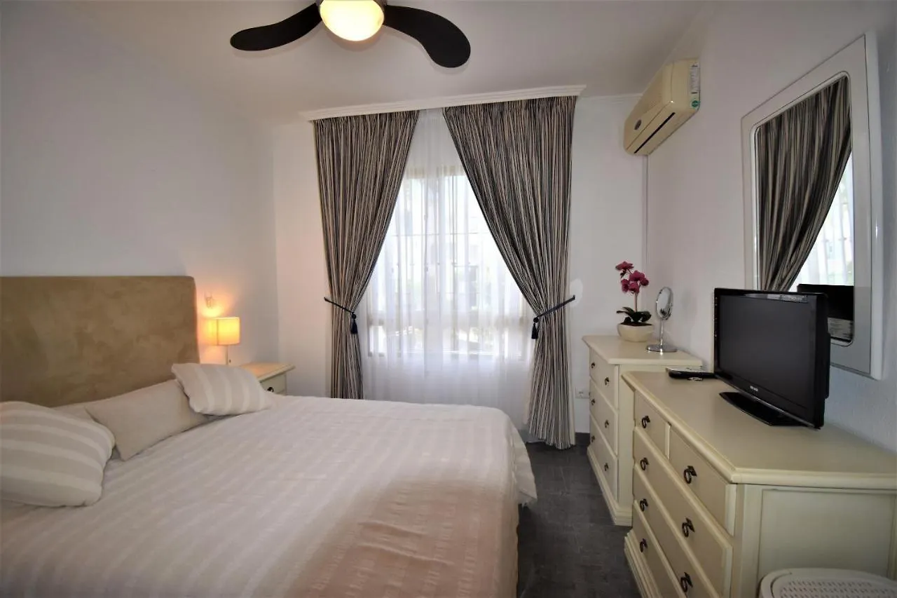 Apartment Riviera Del Sol Walking Distance To Beach - Aldea Sitio de Calahonda
