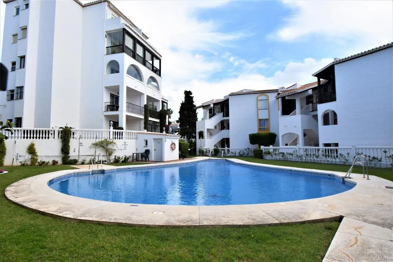 Riviera Del Sol Walking Distance To Beach - Aldea Sitio de Calahonda 0*,
