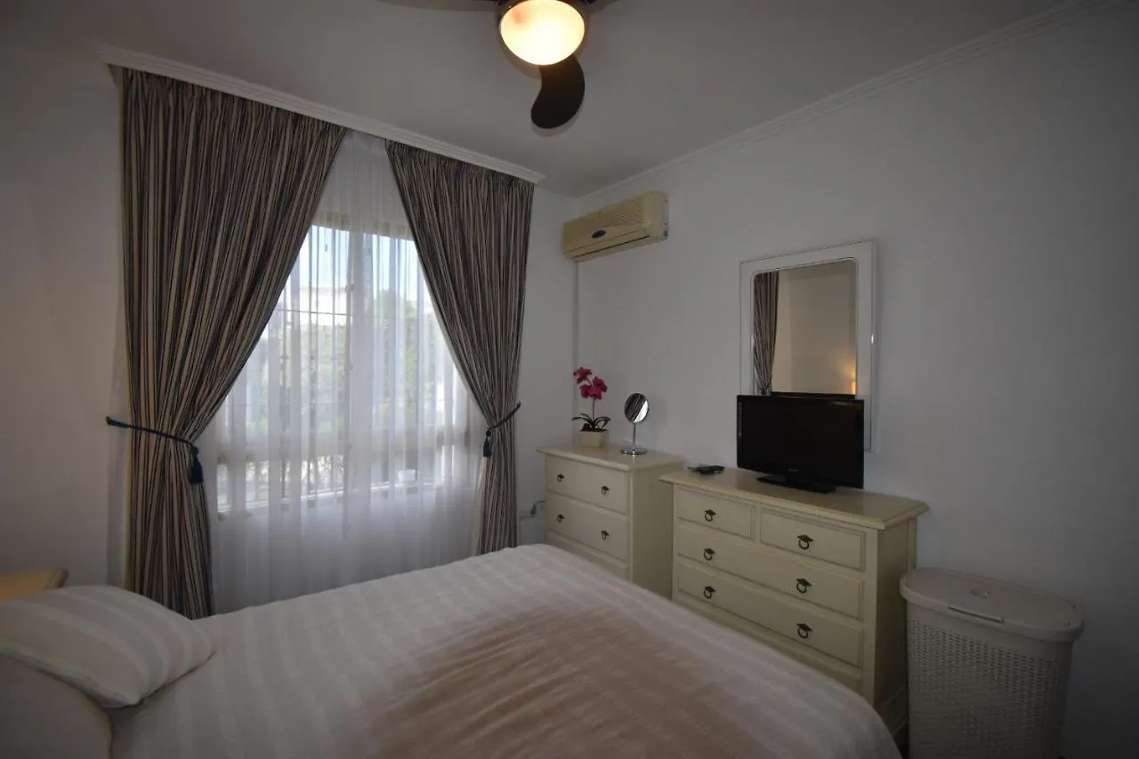 Riviera Del Sol Walking Distance To Beach - Aldea Sitio de Calahonda Apartment